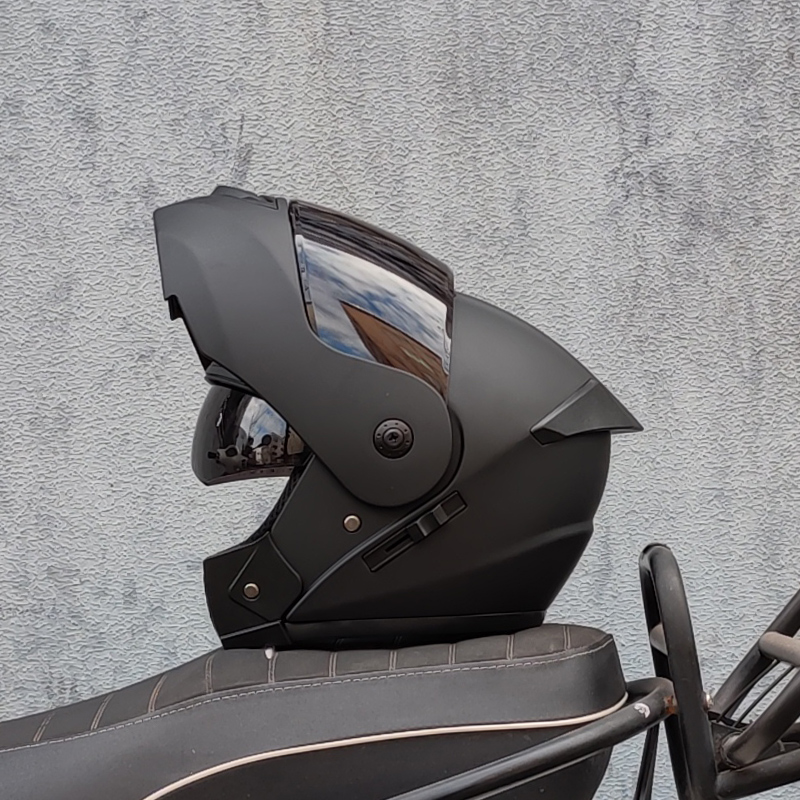 Dual Visor Motorcycle Racing Helmet - ORZ 最新 DOT 承認安全モジュラーフリップオートバイヘルメット Voyage Racing