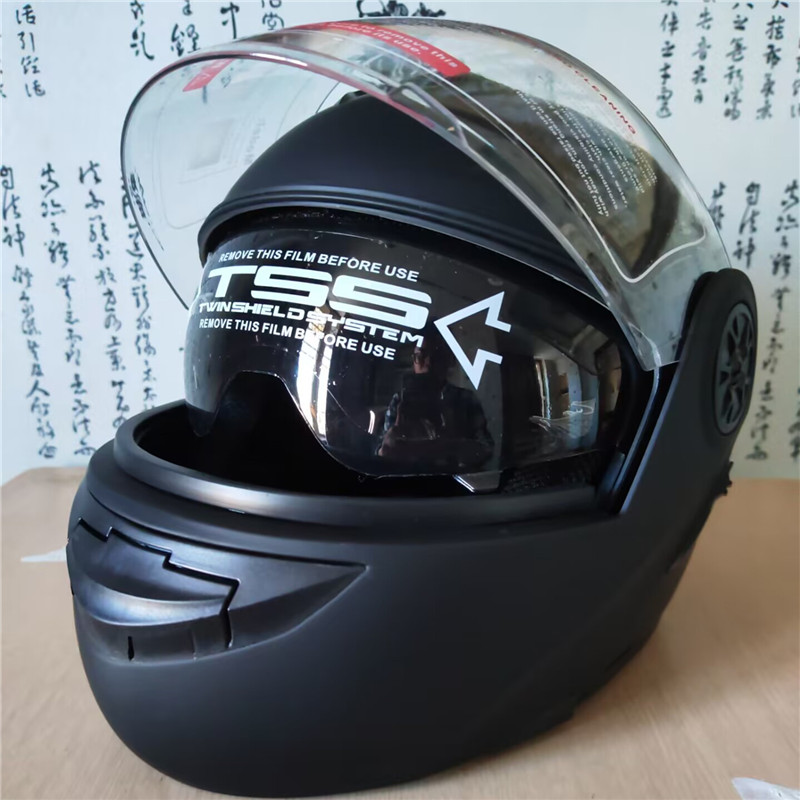 フリップアップ式バイク用モジュラーヘルメット、内蔵サンバイザ - Motorcycle Helmet Inner Sun Visor Lens のレビューと価格