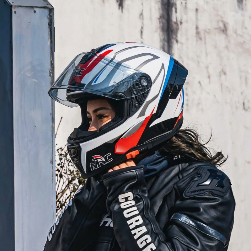 2026 MRC フルフェイス オートバイヘルメット モジュ - Dual Visor Motorcycle Racing Helmet のレビューと価格